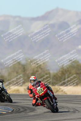 media/Dec-04-2025-Racers Edge (Thu) [[5ebc9f124d]]/3-B Group/1-Session 1 (Turn 7)/